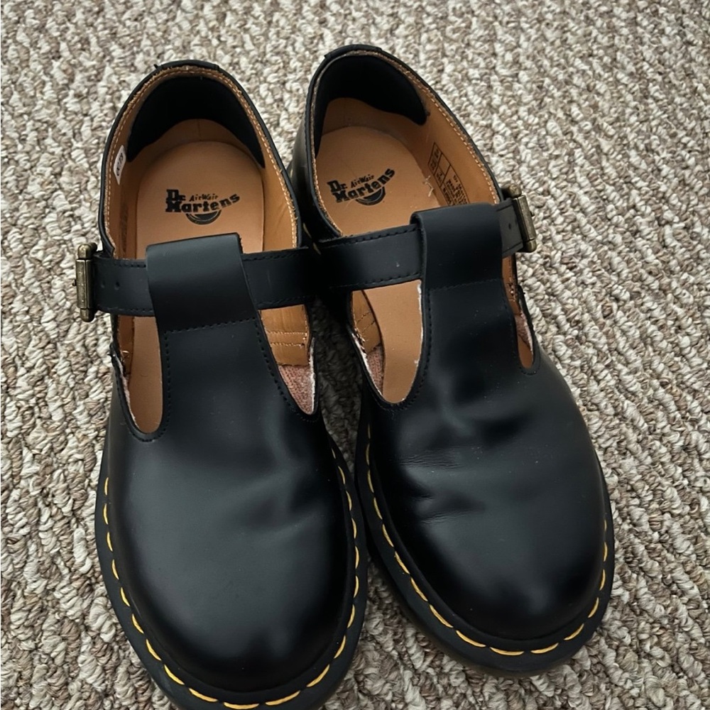 Dr. Martens Mary Jane’s